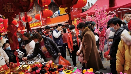 调整国家法定假日的建议：2取消1增加